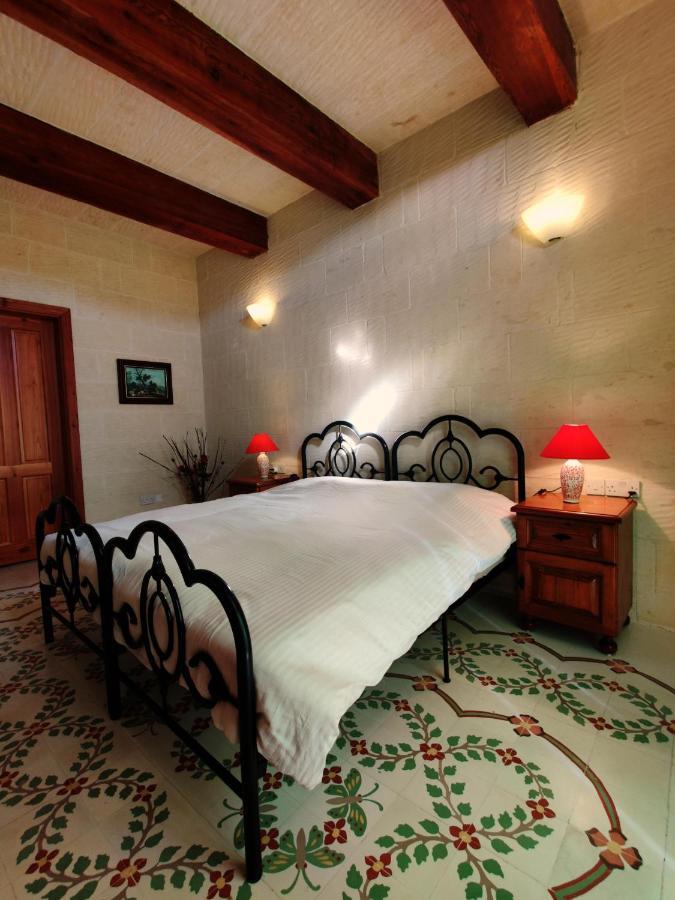 Rosehill Bed And Breakfast Xaghra Exterior photo